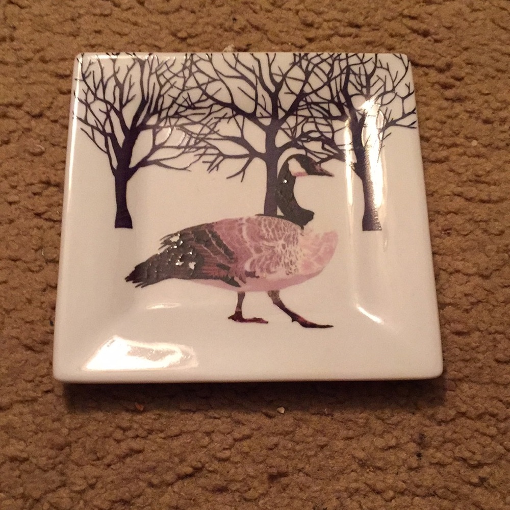 Two Can Art vintage plate
